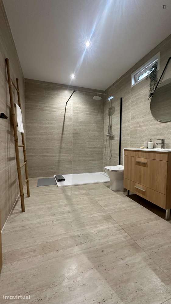 Apartamento com 1 quartos - localizado em Portimao - Grande imagem: 5/12