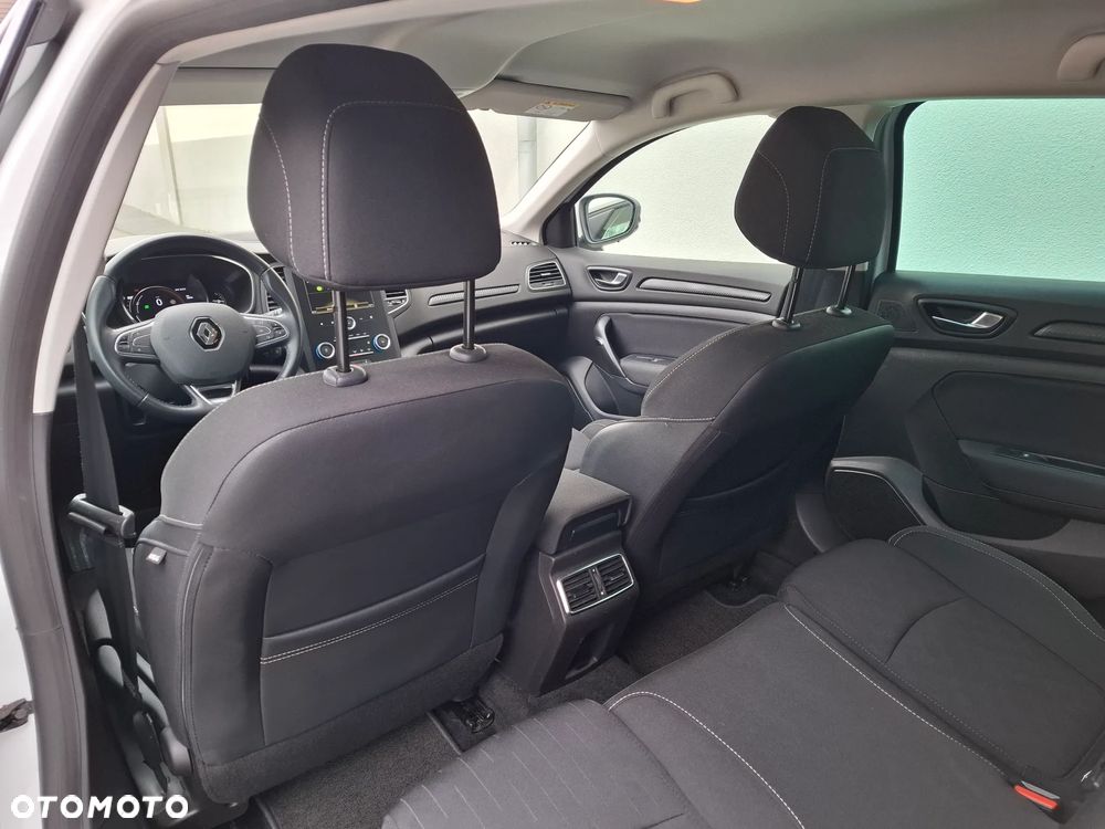 Renault Megane ENERGY TCe 140 EDC LIMITED - 14