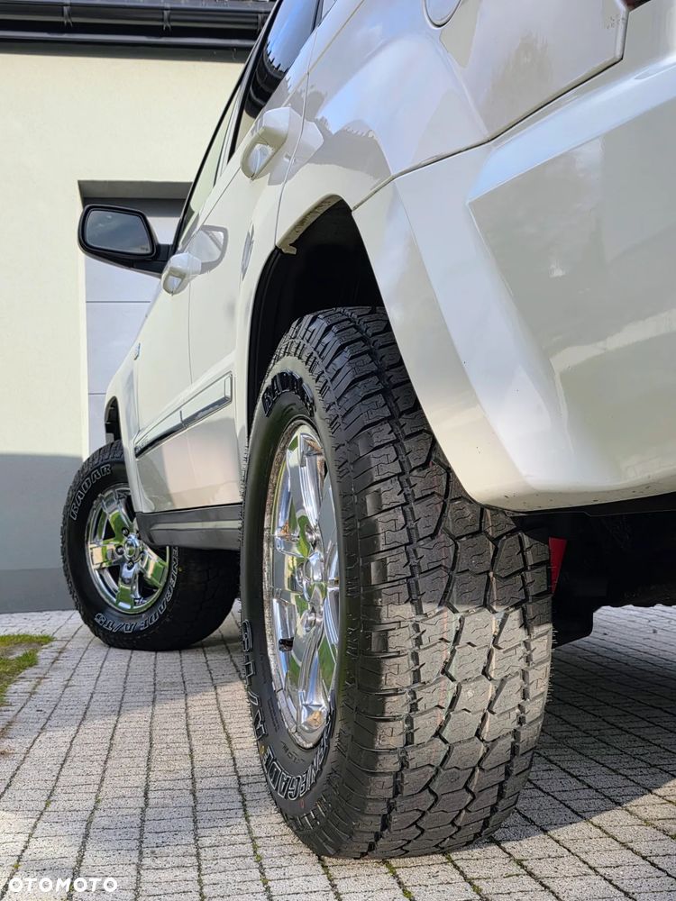 Jeep Grand Cherokee 5.7 V8 Limited - 17