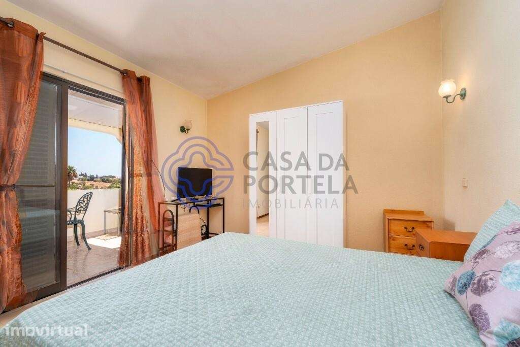 Magnífica Moradia T3 com Vista Mar e Localização Estratégica – Loulé - Grande imagem: 3/60