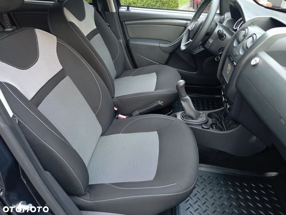 Dacia Duster 1.6 SCe Laureate S&S - 21