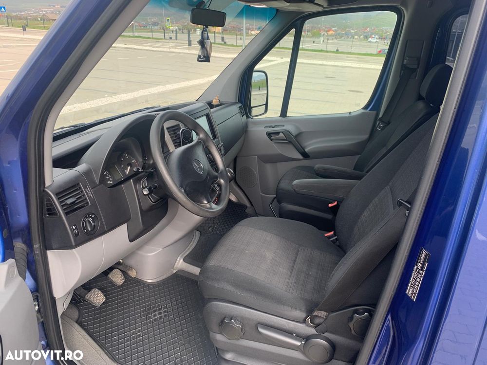 Mercedes-Benz Sprinter - 17