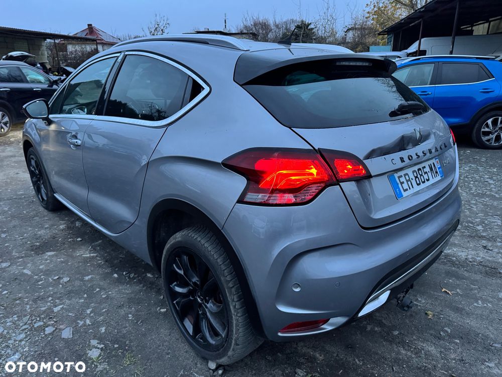 Citroën DS4 Cross 1.6 BlueHDi Be Chic S&S EAT6 - 4