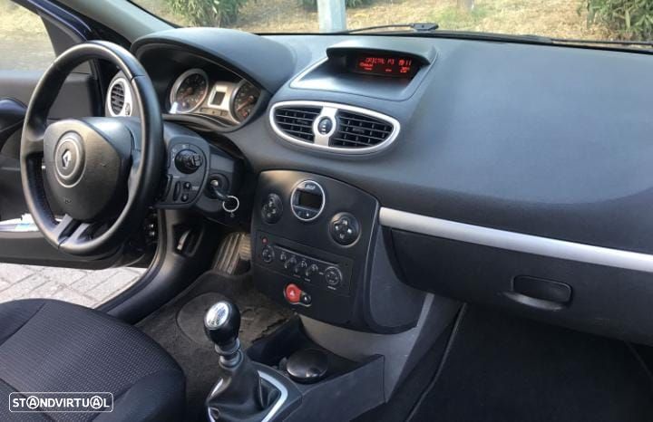 Renault Clio 1.5 dCi Dynamique Luxe - 5
