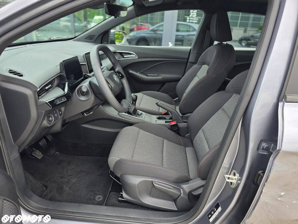 MG MG3 1.5 Excite - 23
