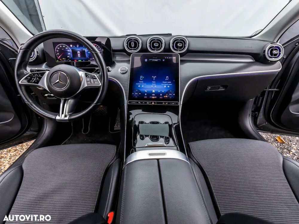 Mercedes-Benz C - 18