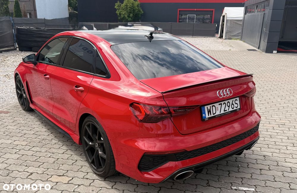 Audi RS3 Limousine - 4