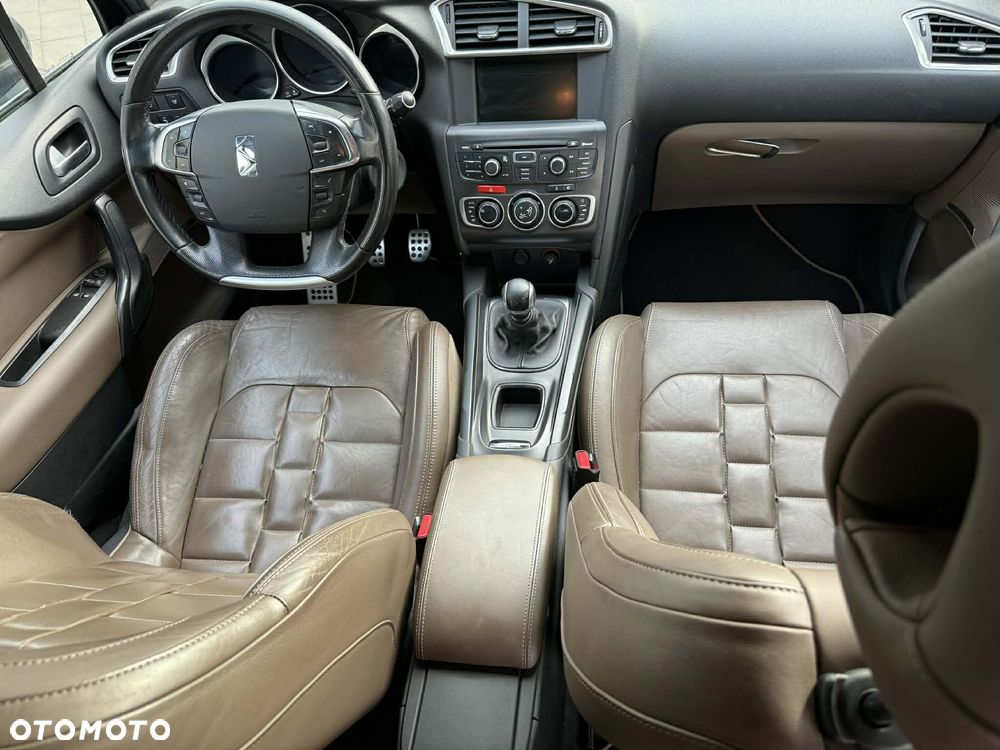 Citroën DS4 2.0 HDi Pure Pearl - 20