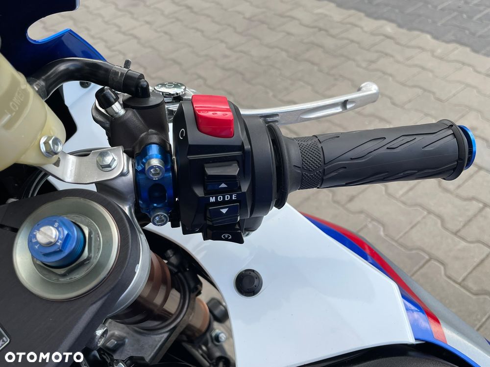 Suzuki GSX-R - 20