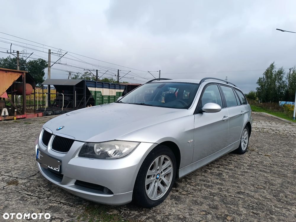 BMW Seria 3 2008 photo 3