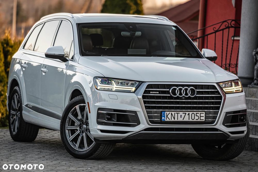 Audi Q7 - 12