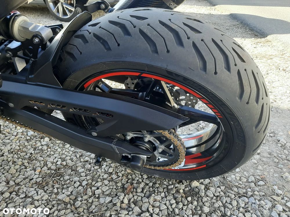Kawasaki Z 900 - 11