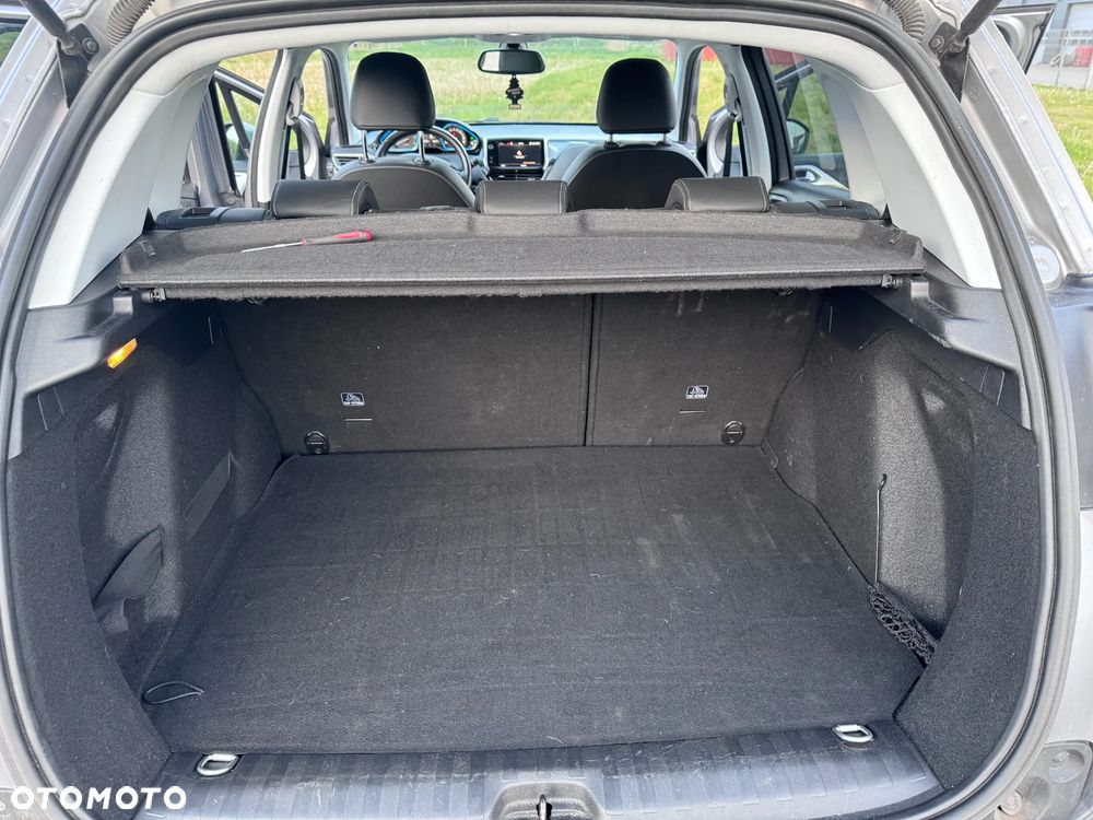 Peugeot 2008 - 19