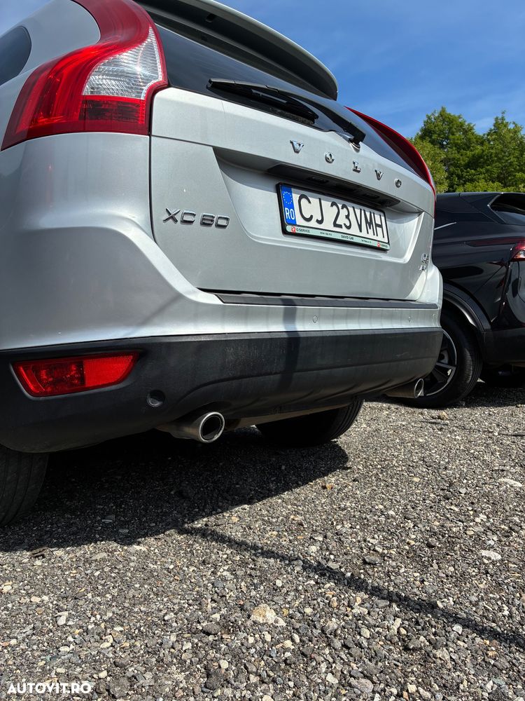 Volvo XC 60 D5AWD Ocean Race - 15