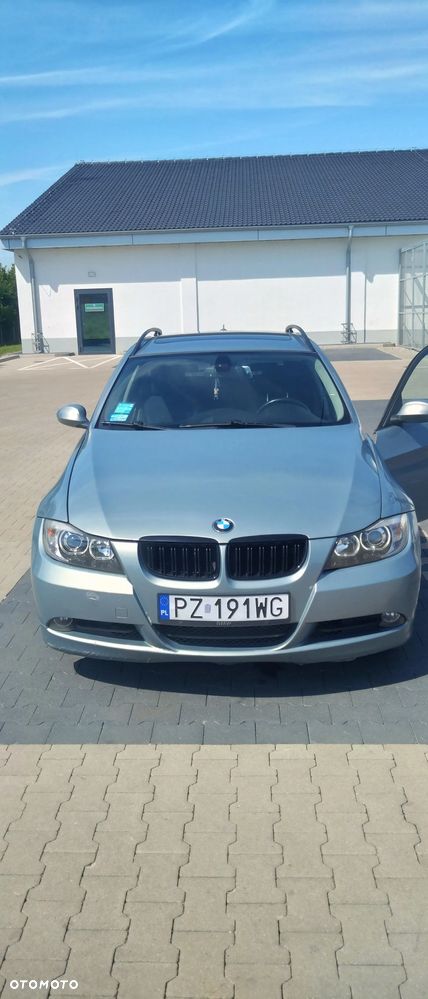 BMW Seria 3 320d - 3