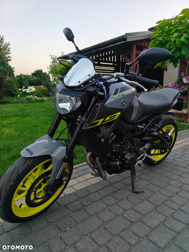 Yamaha MT - 10