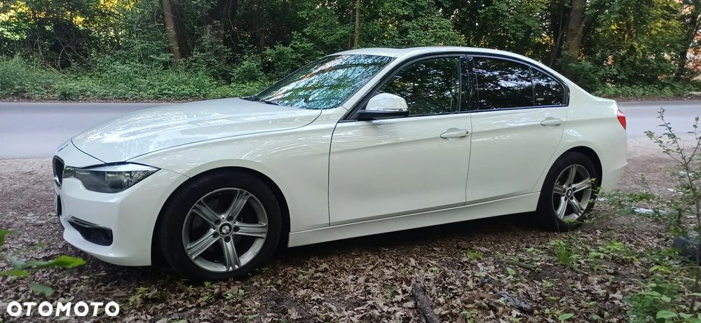 BMW Seria 3 - 26