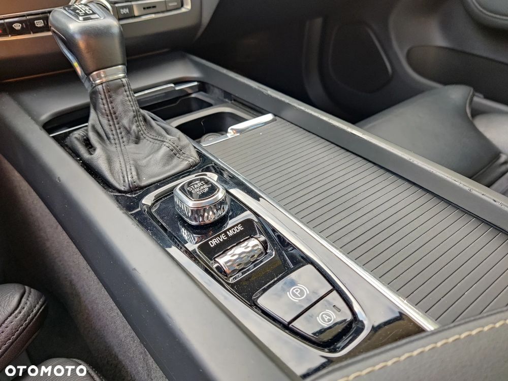 Volvo XC 60 - 17