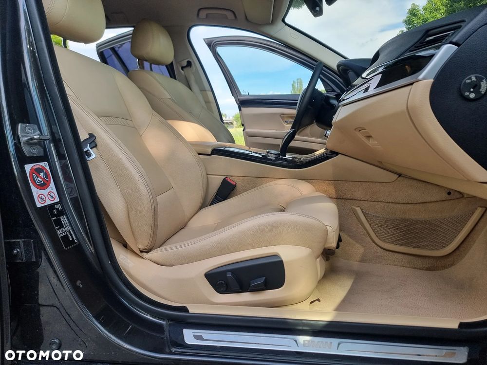 BMW Seria 5 520d Luxury Line sport - 7