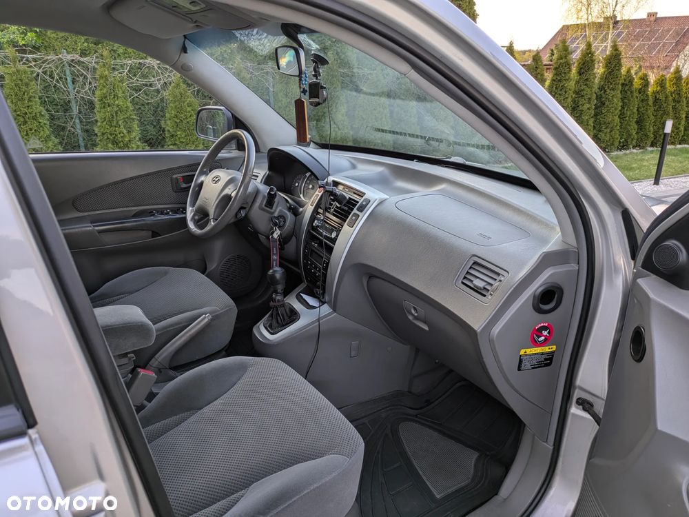 Hyundai Tucson 2.0 4WD GLS - 8