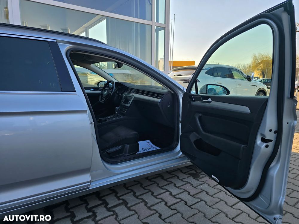 Volkswagen Passat - 9