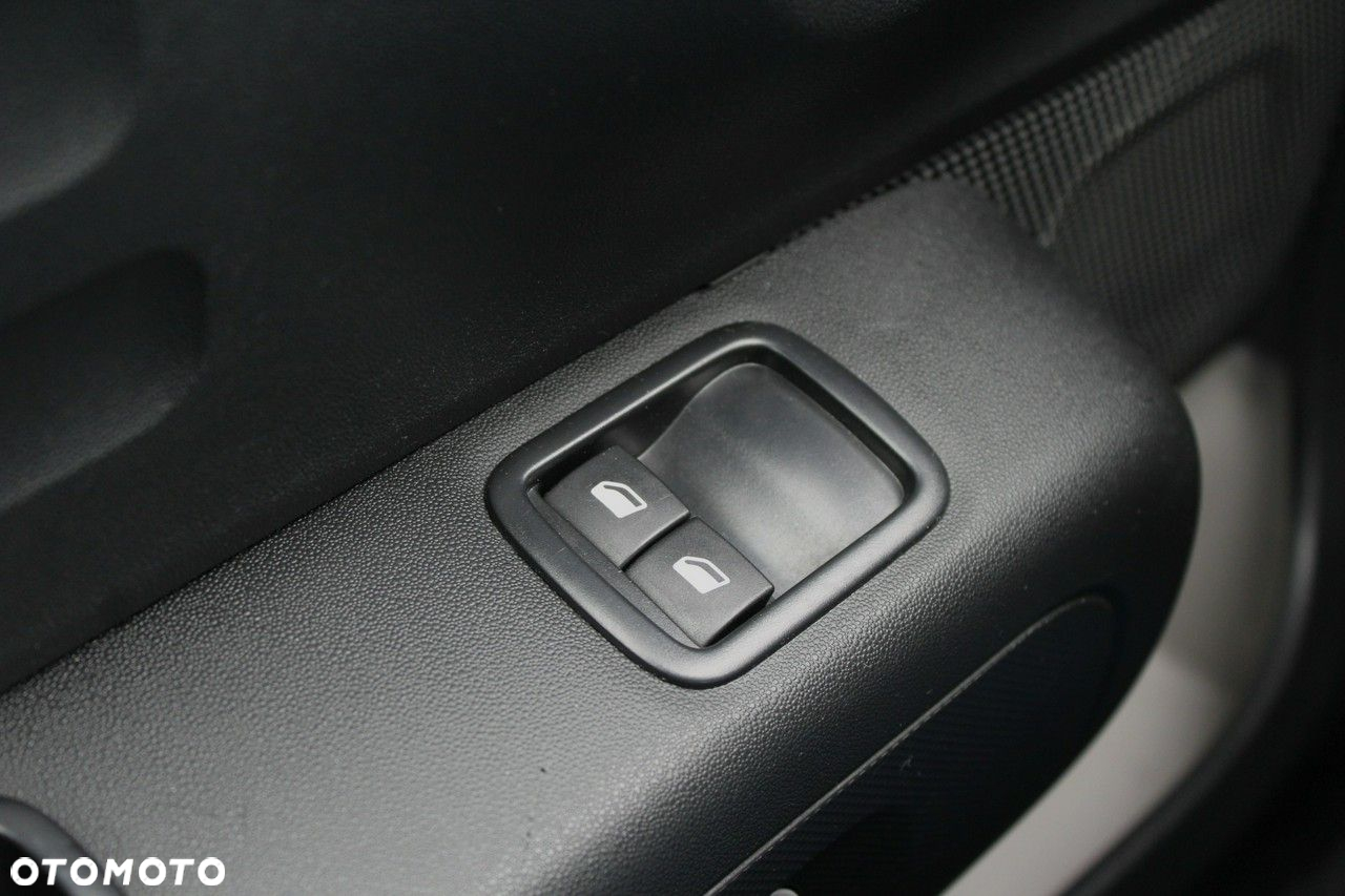 Citroën C3 1.2 PureTech Feel - 21