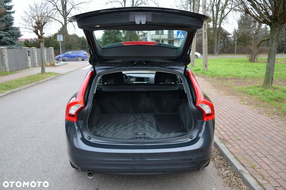 Volvo V60 - 6