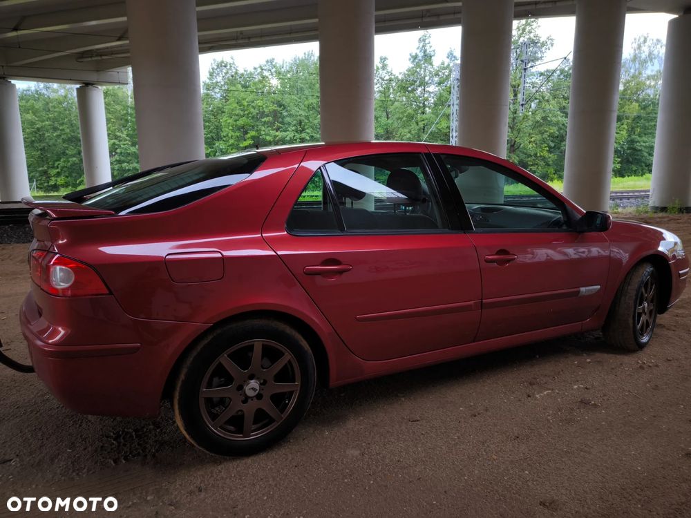 Renault Laguna 2.0 Luxe Privilege - 13