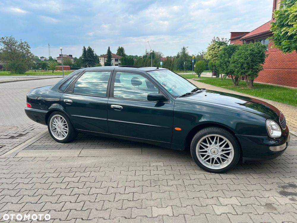 Ford Scorpio 2.0-16 CLX - 32