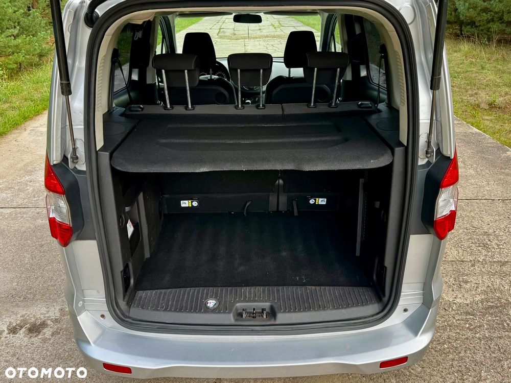 Ford Tourneo Courier 1.5 TDCi Titanium - 15
