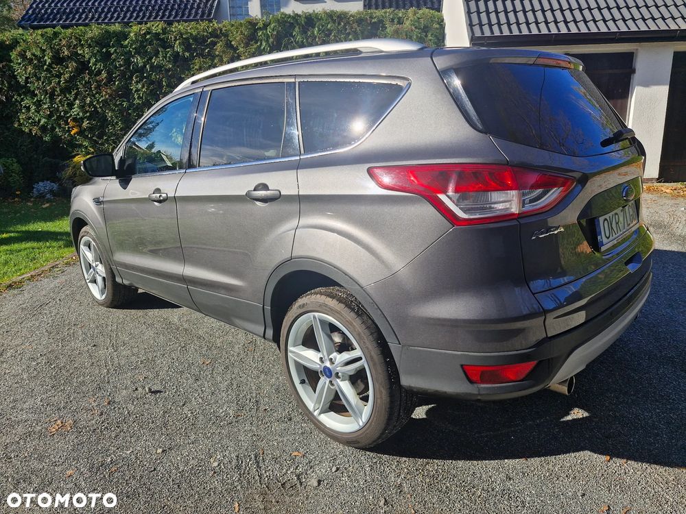 Ford Kuga 2.0 TDCi 4x4 Titanium - 3