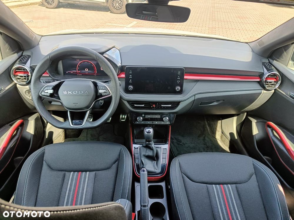 Skoda Fabia 1.0 TSI Monte Carlo - 13