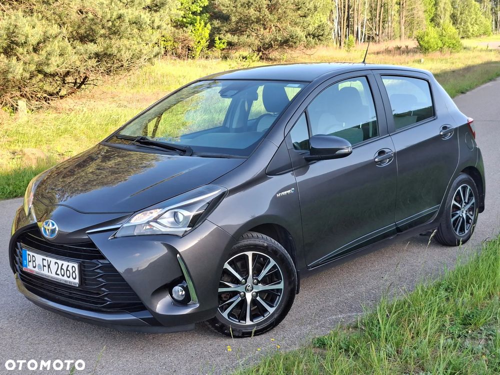 Toyota Yaris Hybrid 100 Active EU6 - 6