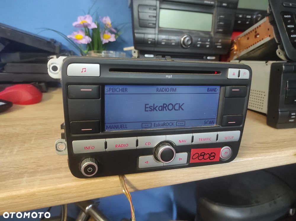 RADIO NAWIGACJA MP3 RNS 300 ROZKODOWANE VW PASSAT B6 GOLF 5 TOURAN CADDY JETTA FOX BEETLE WSYŁKA !!!! - 1
