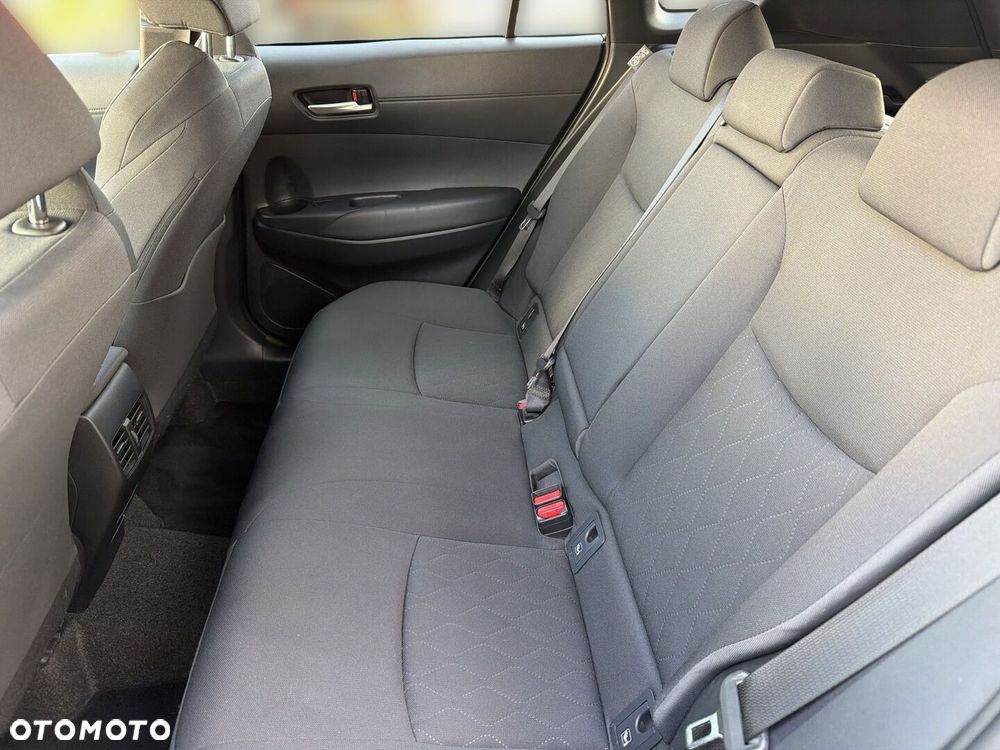 Toyota Corolla Cross - 15