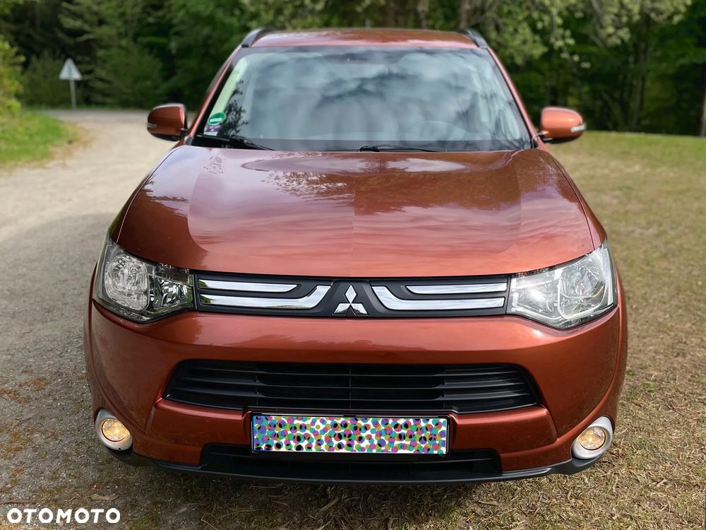 Mitsubishi Outlander 2.0 Intense - 18