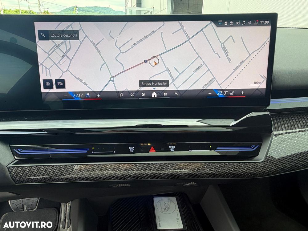 BMW Seria 5 520d xDrive AT MHEV - 11