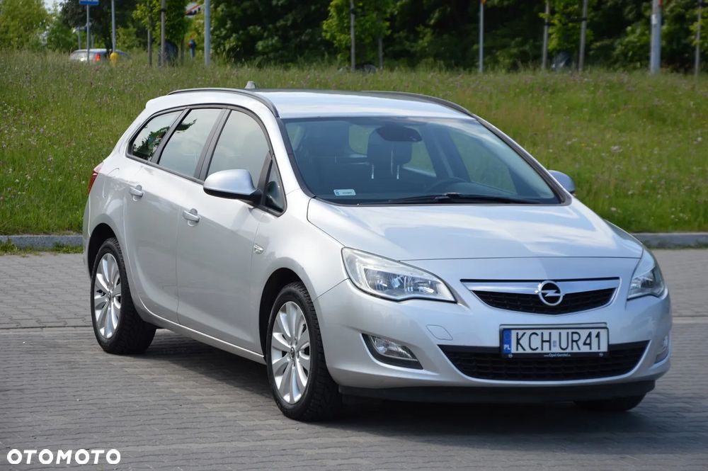 Opel Astra 1.4 Turbo Selection - 1