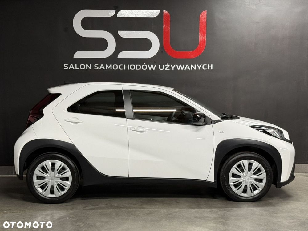 Toyota Aygo X 1.0 VVT-i X-play - 12
