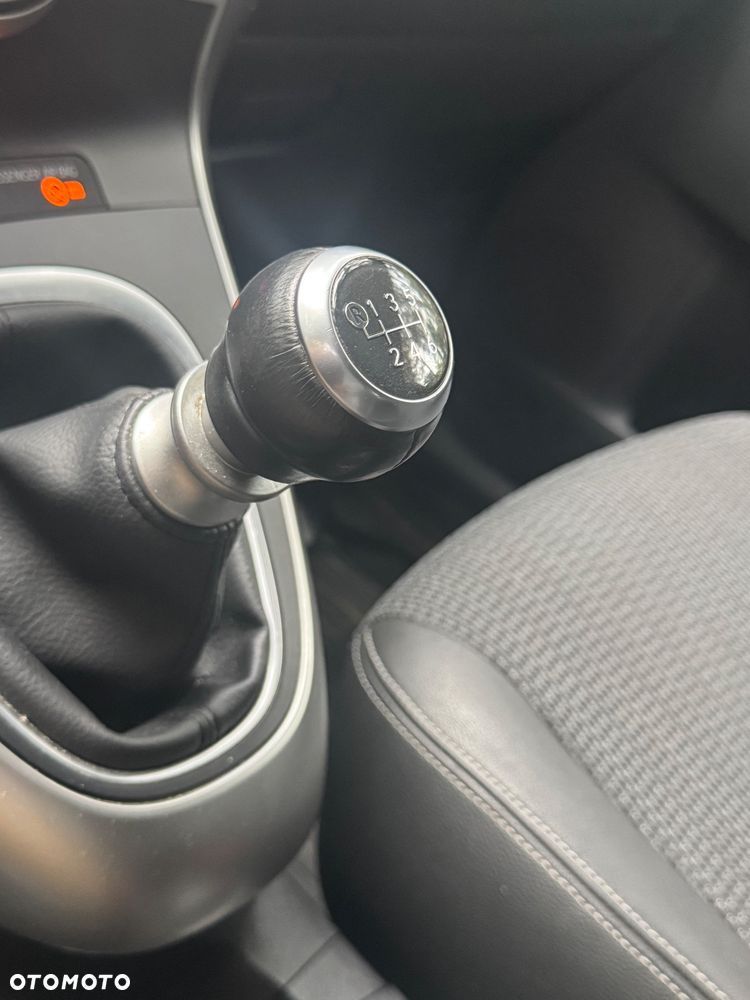 Toyota Verso 1.8 Prestige EU5 7os - 31