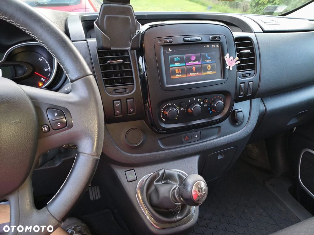 Opel Vivaro L2H1 2.9t Sport - 25