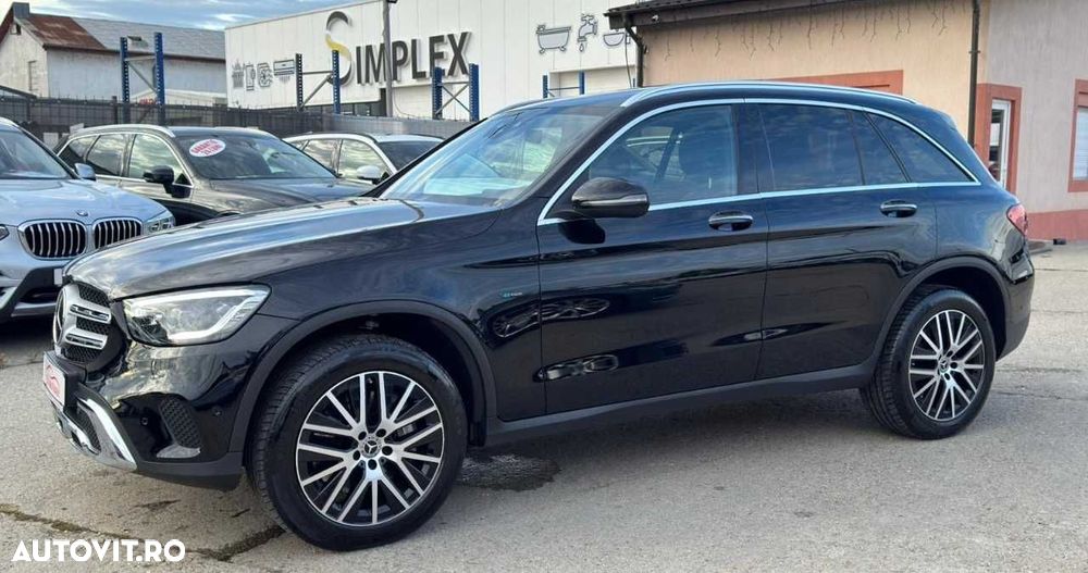 Mercedes-Benz GLC - 3