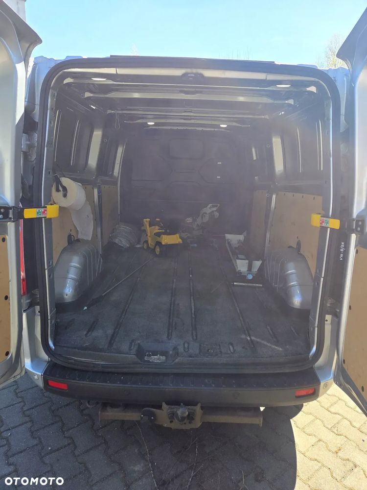 Ford TRANSIT CUSTOM - 5