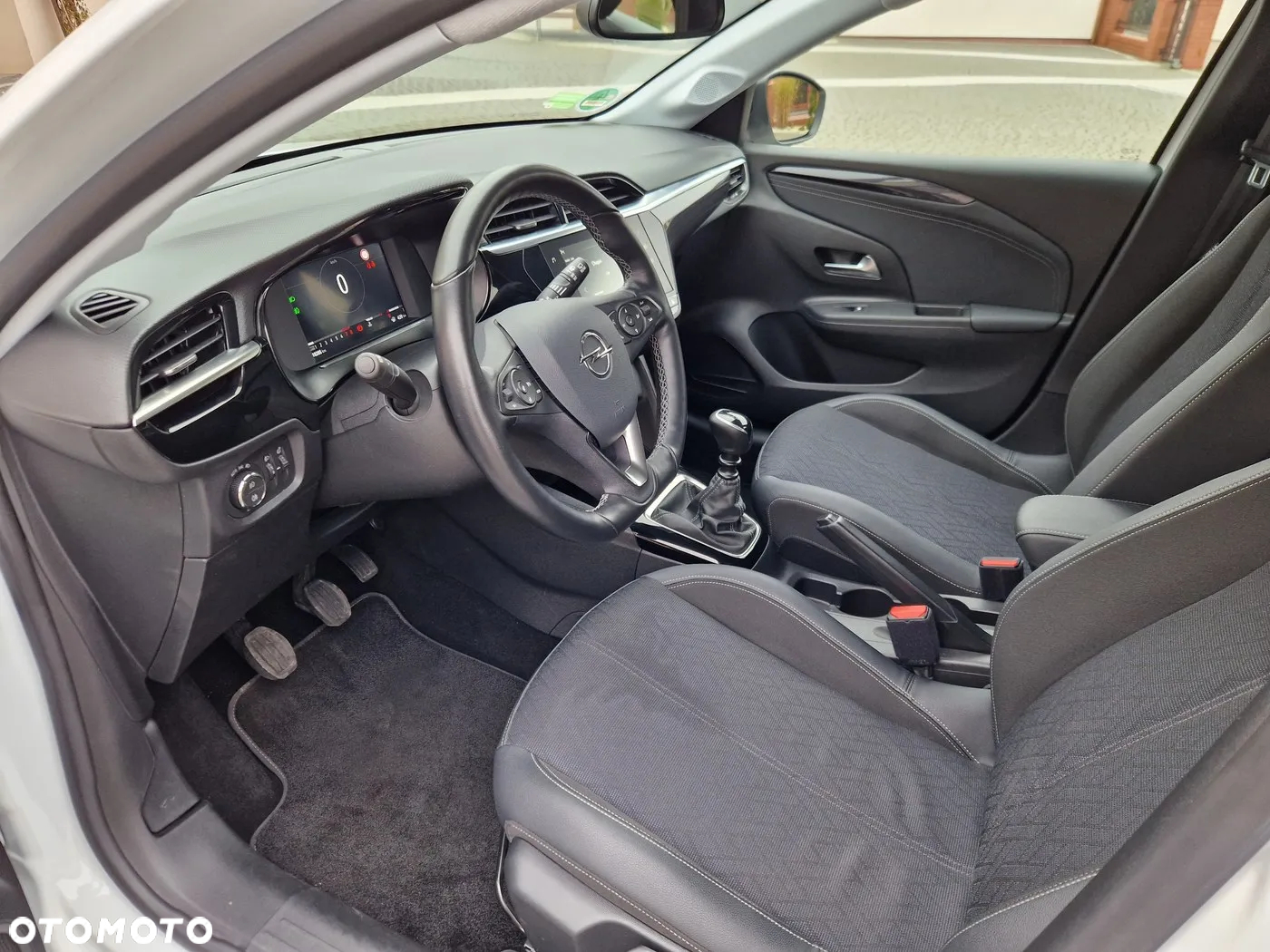 Opel Corsa 1.2 Direct Injection Turbo GS - 21