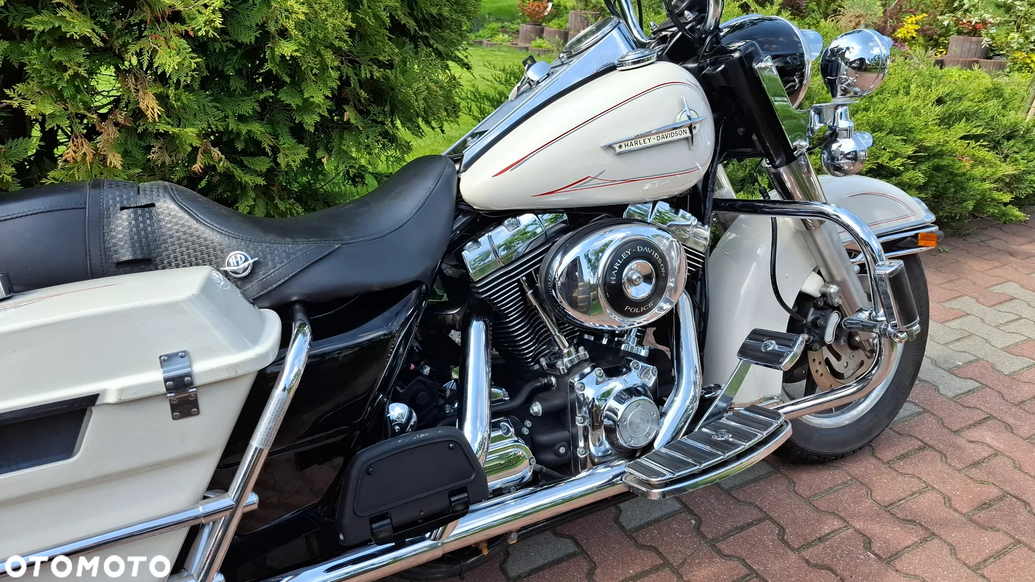 Harley-Davidson Touring Road King - 11