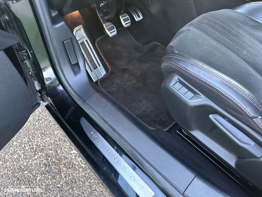 Peugeot 308 SW 2.0 BlueHDi GT Line - 29