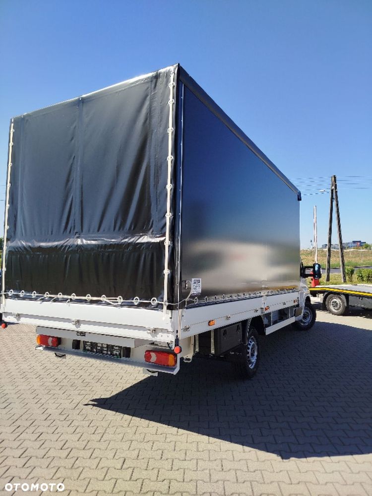 Opel Movano Podwozie z Zabydową Plandeka - 8