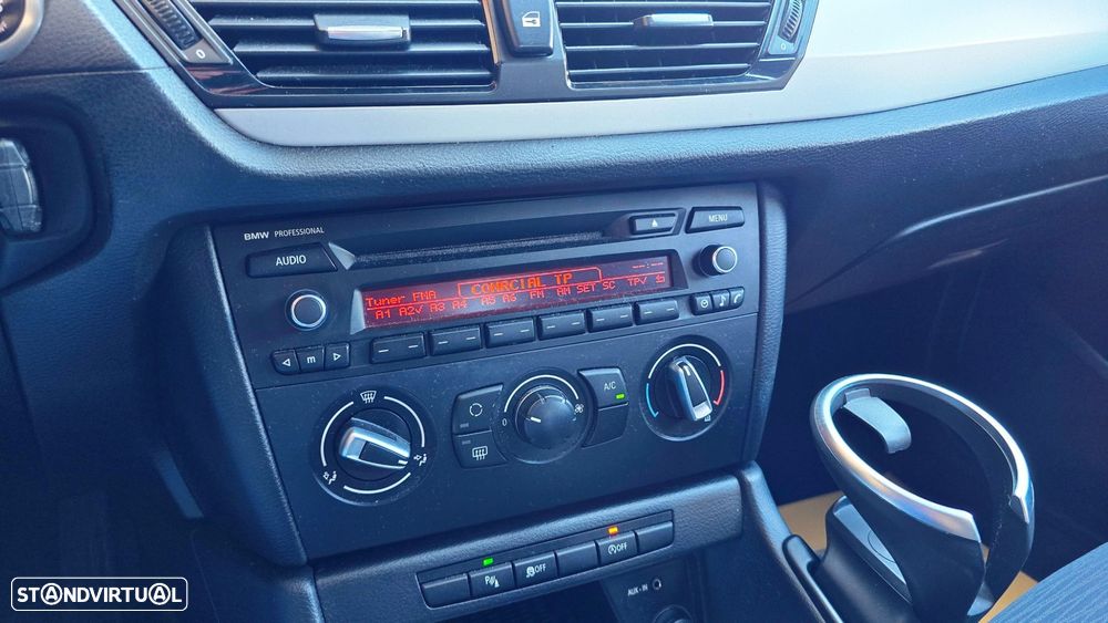 BMW X1 18 d sDrive - 15