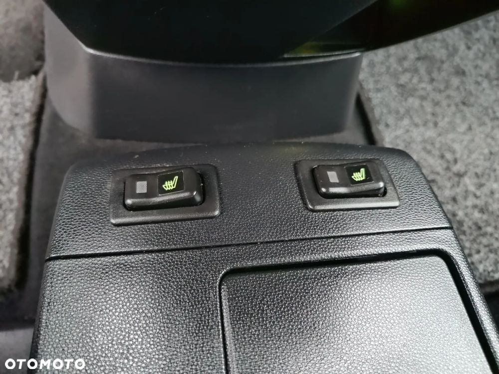 Mazda 5 2.0 Exclusive - 13