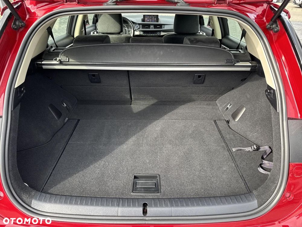 Lexus CT - 33